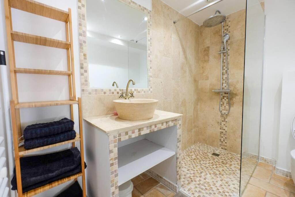 Appartement Centre Ville St Maxime, Plage A Pied Sainte-Maxime Eksteriør bilde